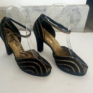 NEW Sam Edelman Suede Black Hold Peep Toe Block Heels